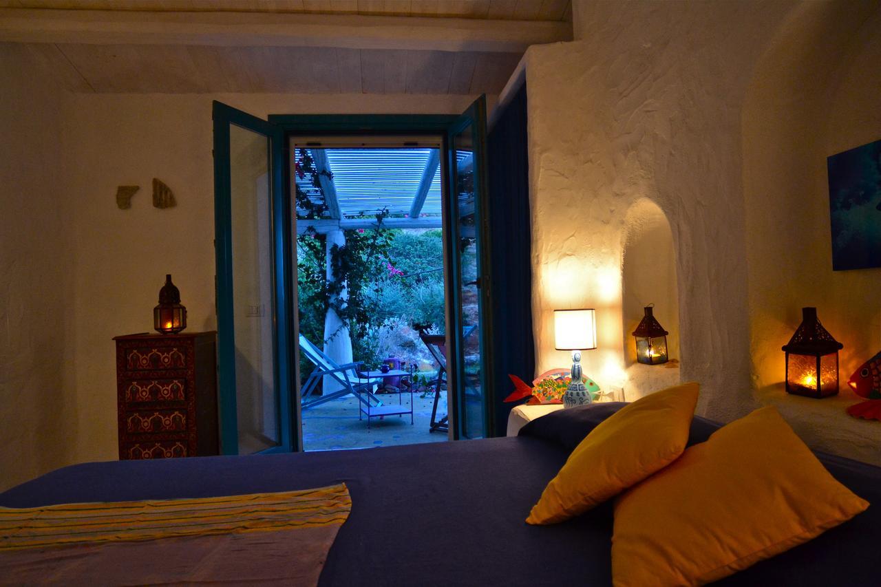 Bed and Breakfast Poecylia Carloforte  Exterior foto