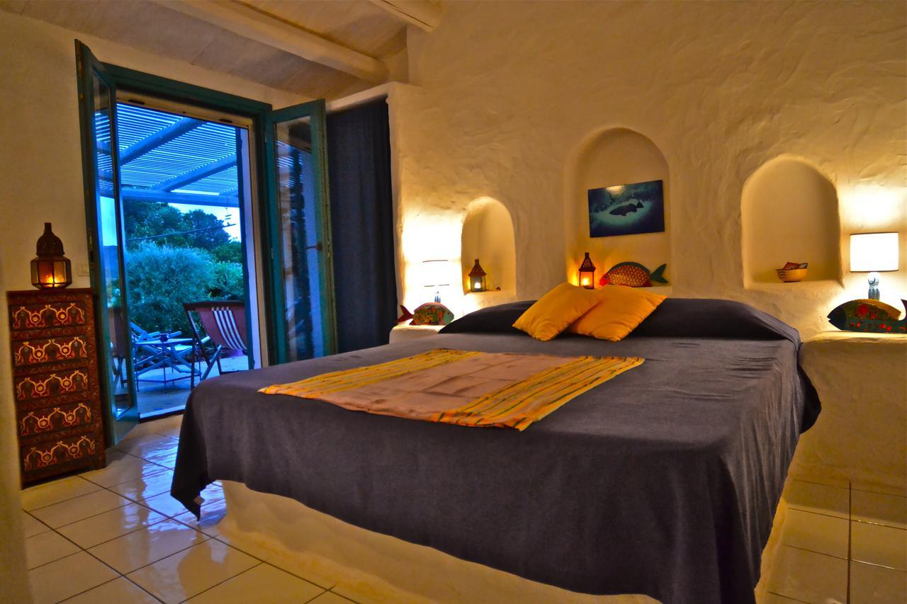 Bed and Breakfast Poecylia Carloforte  Exterior foto