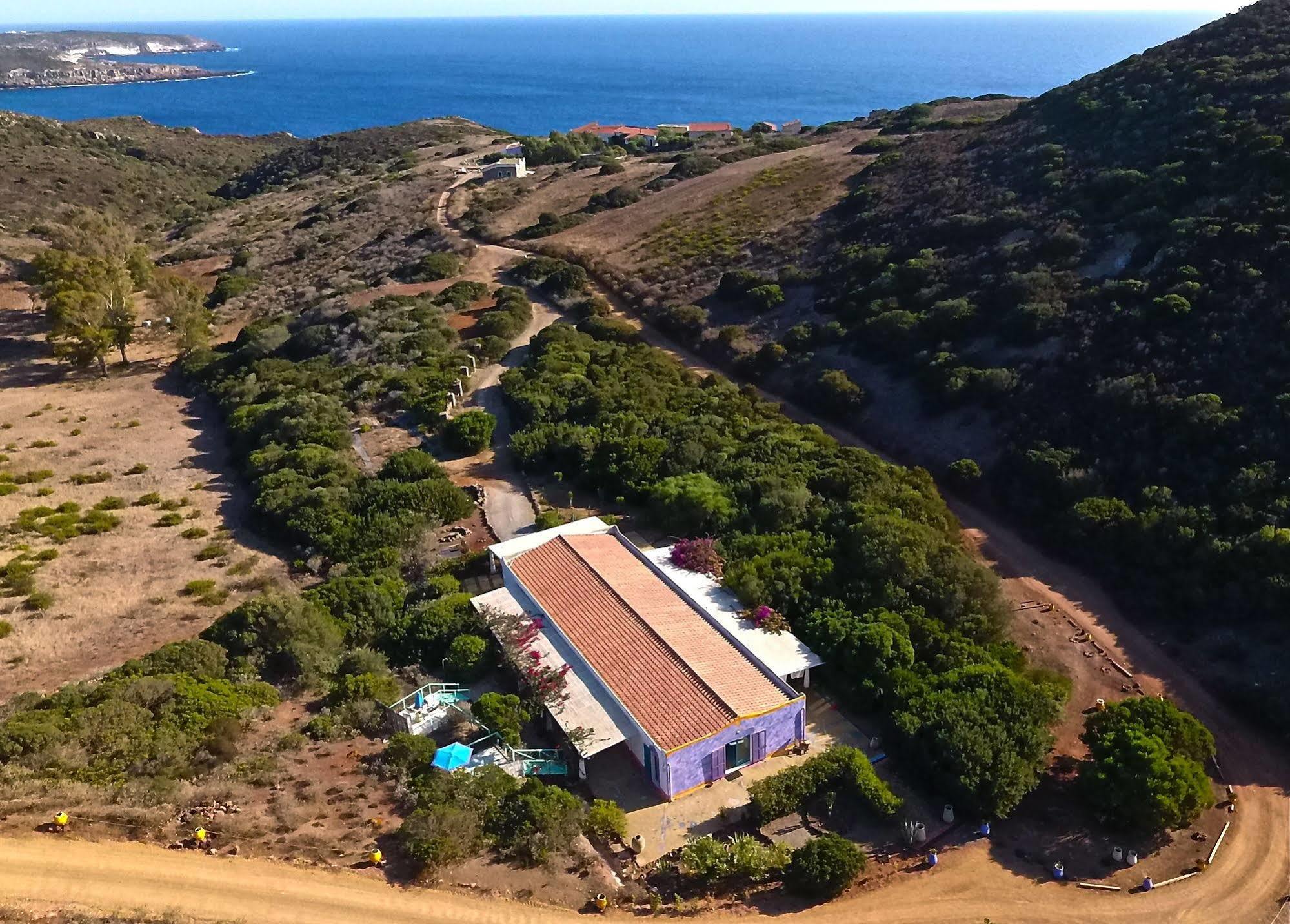 Bed and Breakfast Poecylia Carloforte  Exterior foto